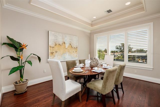 1976 KANSAS AVENUE NE, St Petersburg, FL 33703