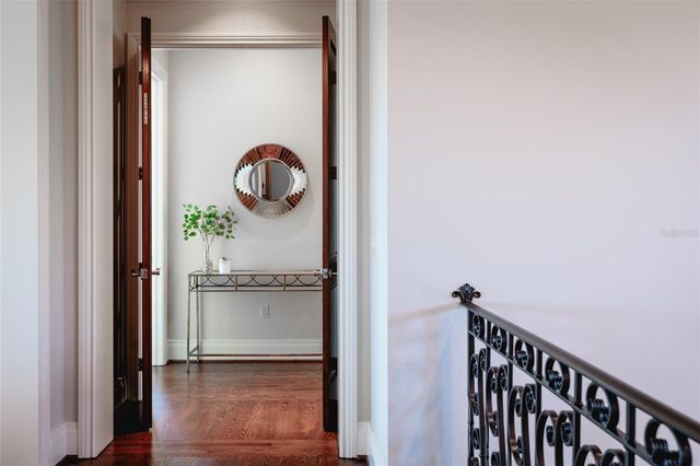 1976 KANSAS AVENUE NE, St Petersburg, FL 33703