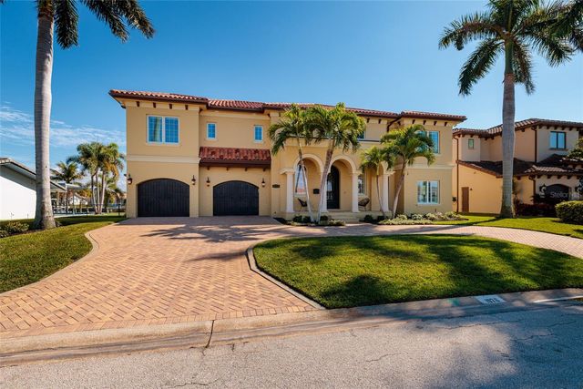 1976 KANSAS AVENUE NE, St Petersburg, FL 33703