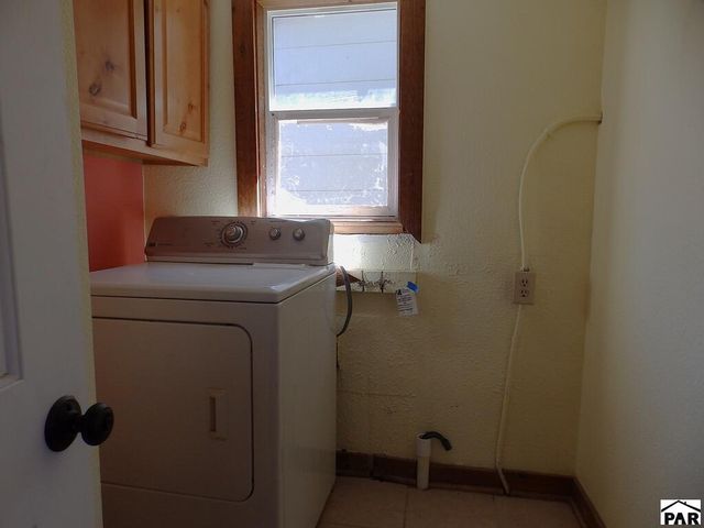 1831 Spruce St, Pueblo, CO 81004