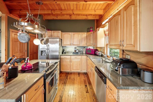 1411 Wolf Pen Road, Old Fort, NC 28762