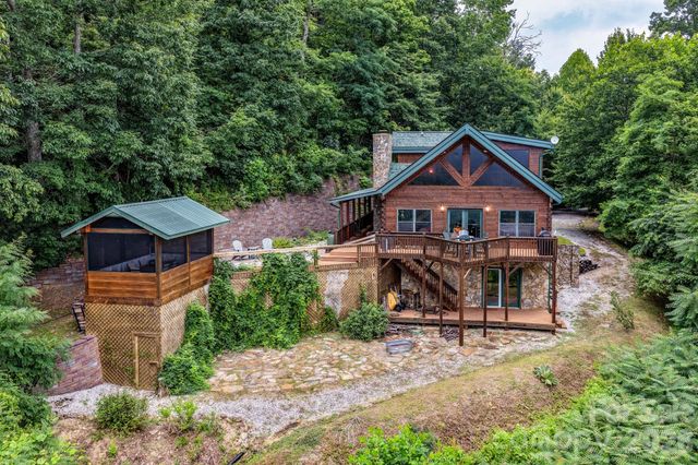 1411 Wolf Pen Road, Old Fort, NC 28762