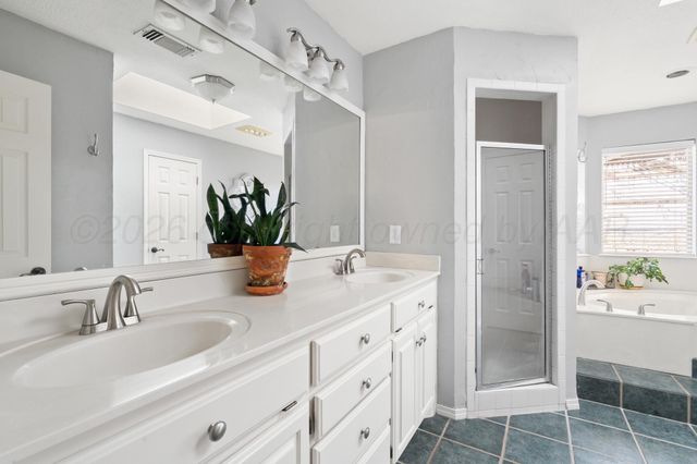 95 JYNTEEWOOD Drive, Canyon, TX 79015