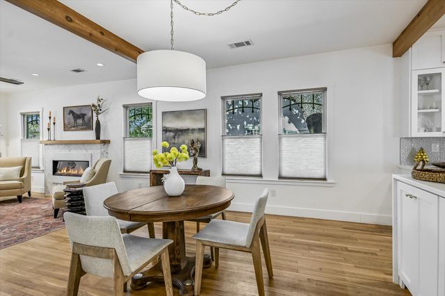 106 E 35th ST, Austin, TX 78705