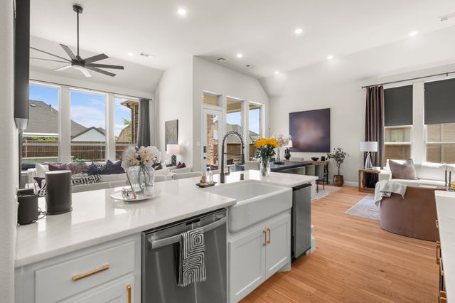 6908 Broomsedge Drive, Flower Mound, TX 76226