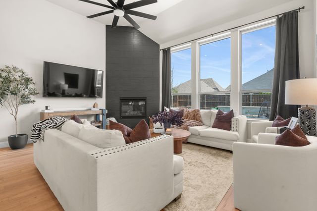 6908 Broomsedge Drive, Flower Mound, TX 76226