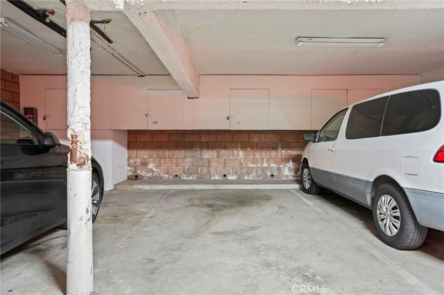 10445 Eastborne Avenue 106, Los Angeles, CA 90024