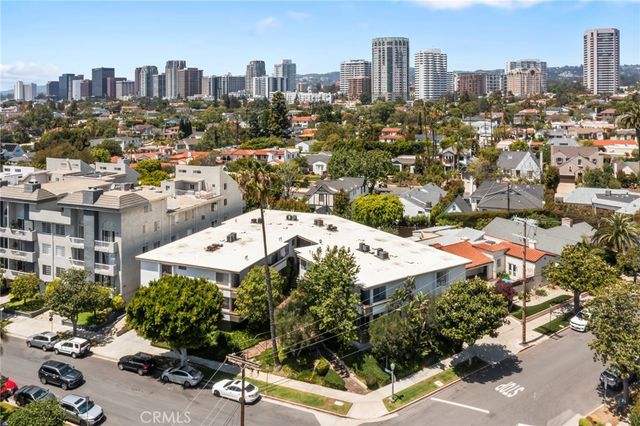 10445 Eastborne Avenue 106, Los Angeles, CA 90024