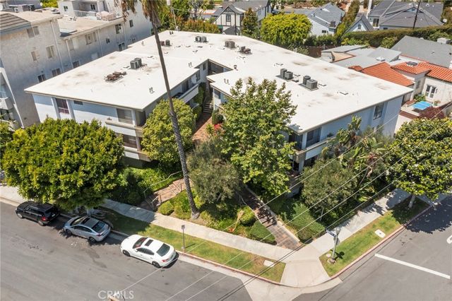 10445 Eastborne Avenue 106, Los Angeles, CA 90024