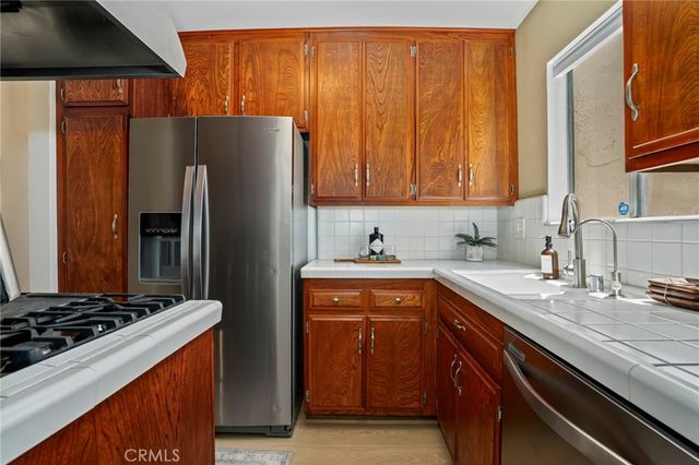10445 Eastborne Avenue 106, Los Angeles, CA 90024