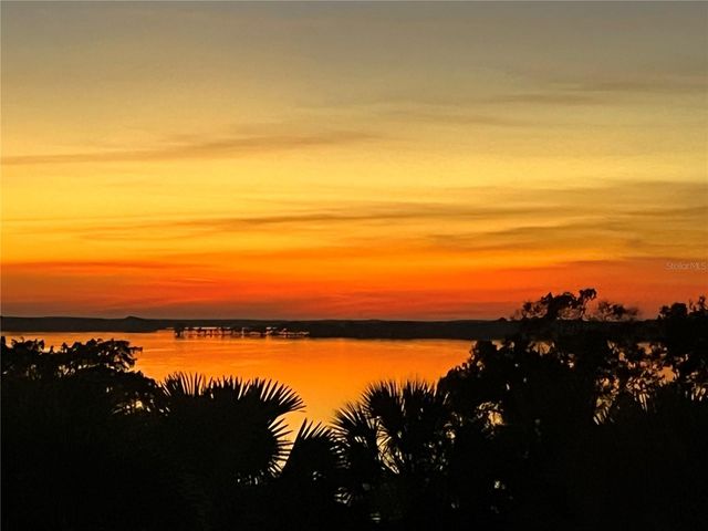 601 N MCDONALD STREET 206, Mount Dora, FL 32757