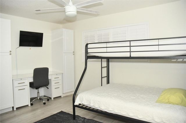 601 N MCDONALD STREET 206, Mount Dora, FL 32757