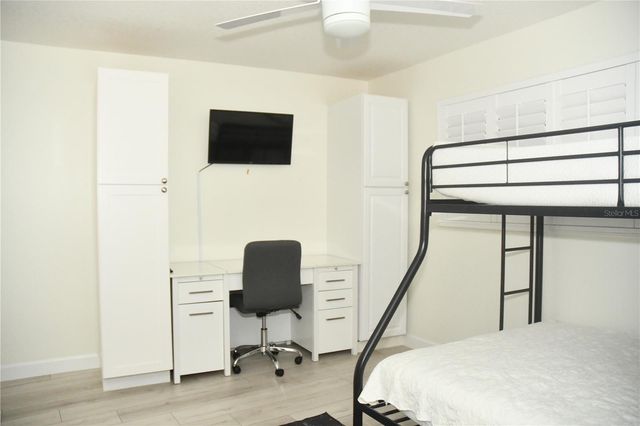 601 N MCDONALD STREET 206, Mount Dora, FL 32757