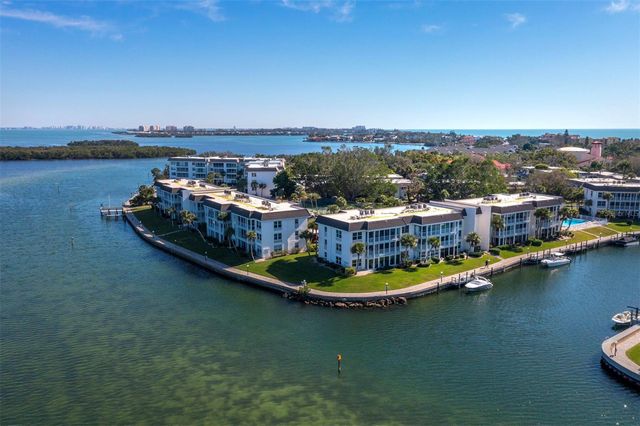 4320 FALMOUTH DRIVE 103, Longboat Key, FL 34228