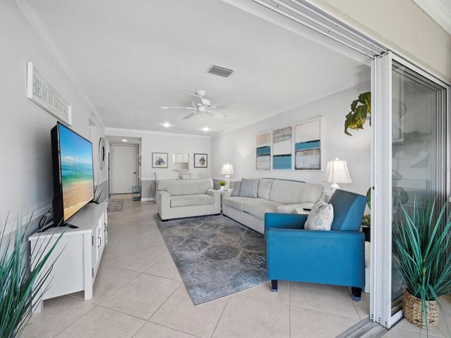 4320 FALMOUTH DRIVE 103, Longboat Key, FL 34228