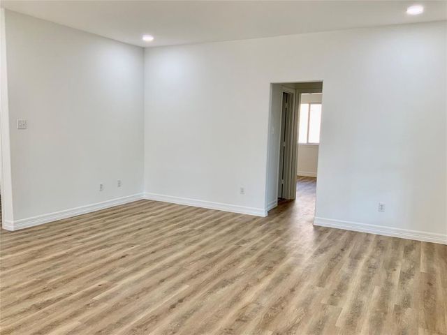 206 Doncaster Street, Conroe, TX 77303