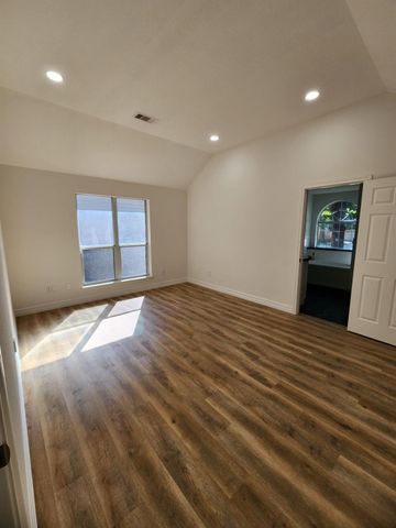 206 Doncaster Street, Conroe, TX 77303