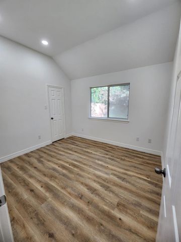 206 Doncaster Street, Conroe, TX 77303