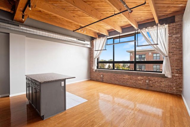 234 E Reservoir AVENUE ##506, Milwaukee, WI 53212