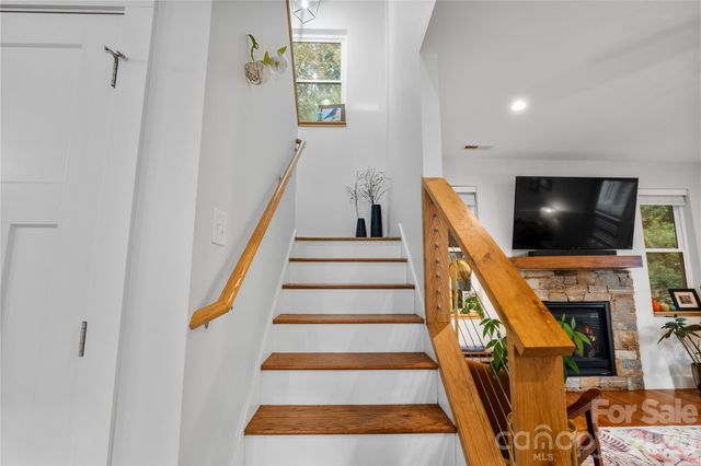 444 State Street, Asheville, NC 28806