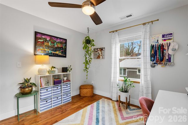 444 State Street, Asheville, NC 28806