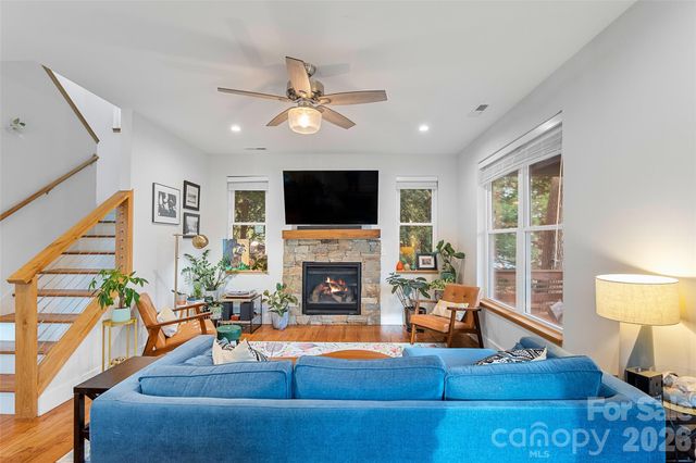 444 State Street, Asheville, NC 28806