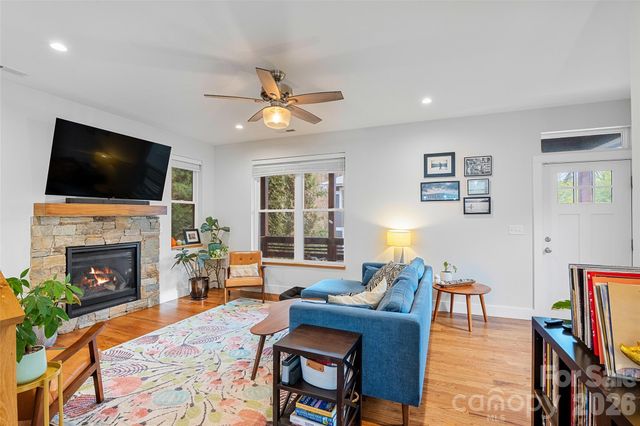 444 State Street, Asheville, NC 28806