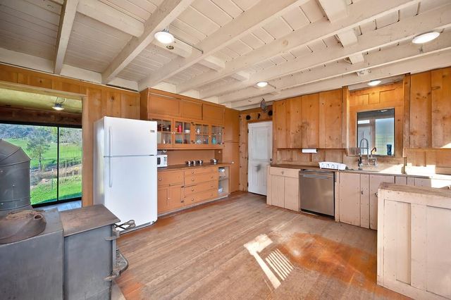 13598 Desperado Dr, Penn Valley, CA 95946