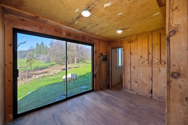 13598 Desperado Dr, Penn Valley, CA 95946