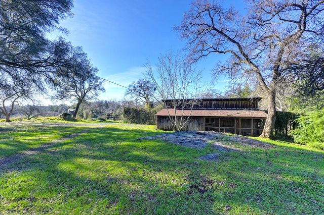 13598 Desperado Dr, Penn Valley, CA 95946