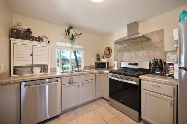 13598 Desperado Dr, Penn Valley, CA 95946