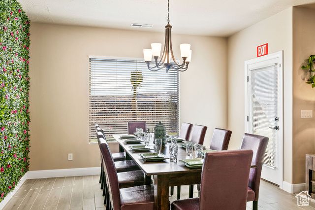 328 N 2020 W, Hurricane, UT 84737