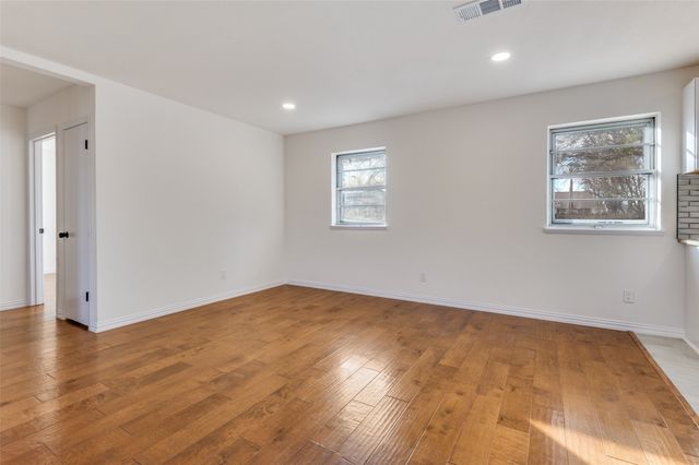 1806 Cunningham Street, Irving, TX 75062