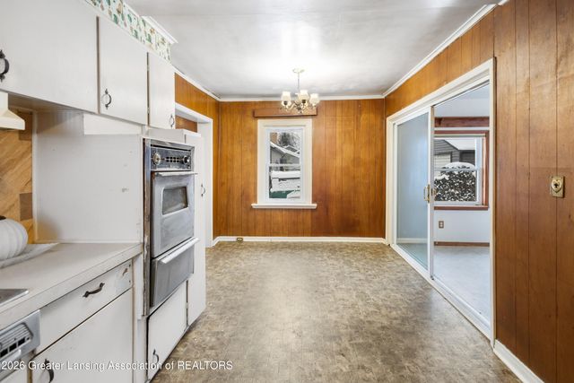 819 Maryland Avenue, Lansing, MI 48906