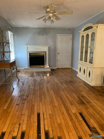 101 E 4th Avenue W, Glencoe, AL 35905