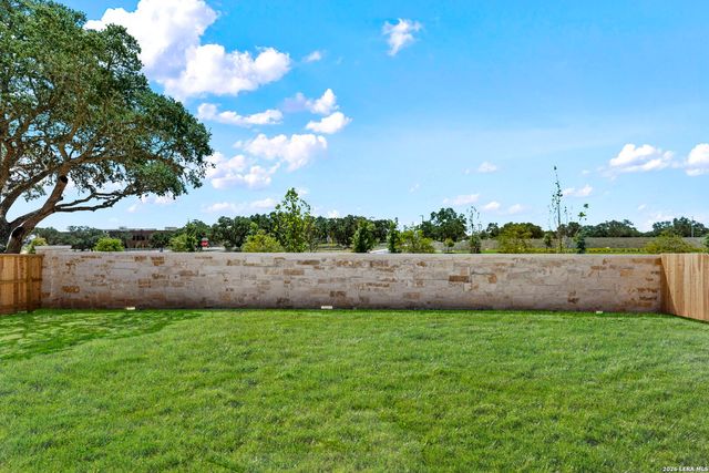 228 Jersey Ln, Boerne, TX 78006