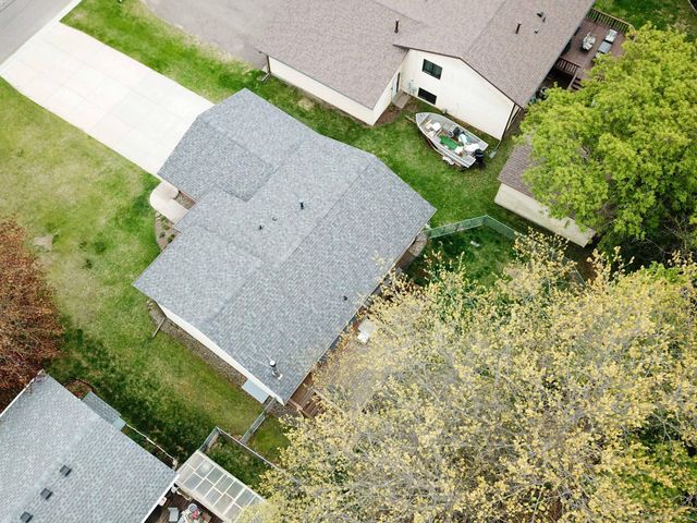 2273 6th Street N, North Saint Paul, MN 55109