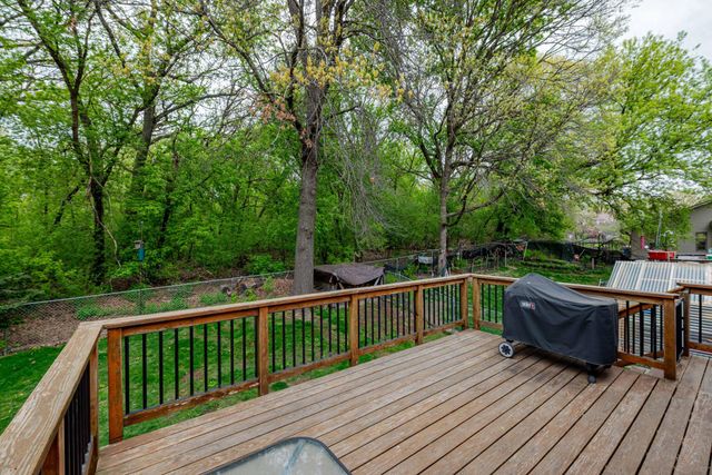 2273 6th Street N, North Saint Paul, MN 55109