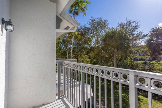 2044 Alta Meadows Lane 1809, Delray Beach, FL 33444