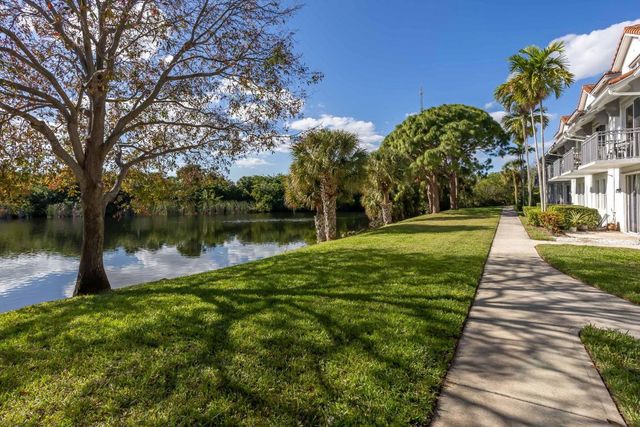 2044 Alta Meadows Lane 1809, Delray Beach, FL 33444