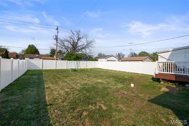 6221 Hancock Avenue, St Louis, MO 63139