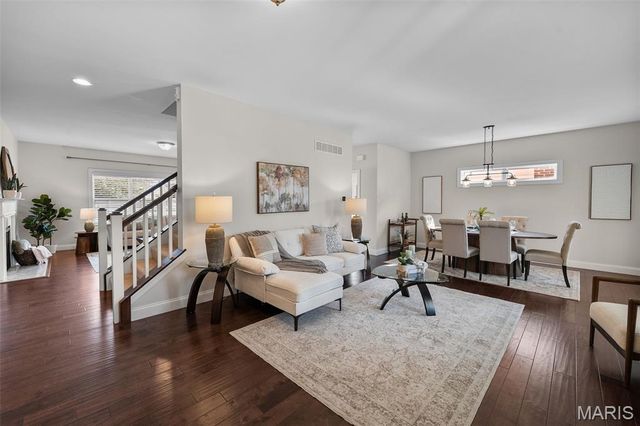 6221 Hancock Avenue, St Louis, MO 63139