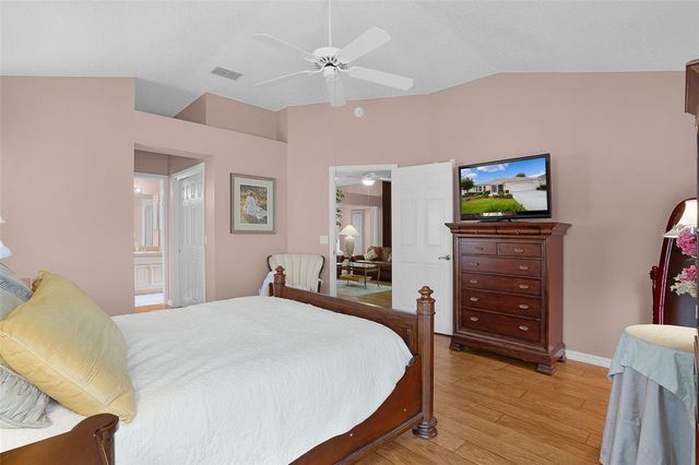 2124 BARBOSA COURT, The Villages, FL 32159