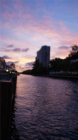 3745 NE 171st St 7, North Miami Beach, FL 33160