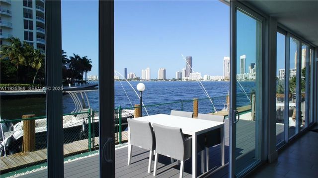 3745 NE 171st St 7, North Miami Beach, FL 33160