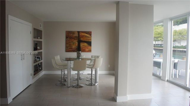 3745 NE 171st St 7, North Miami Beach, FL 33160