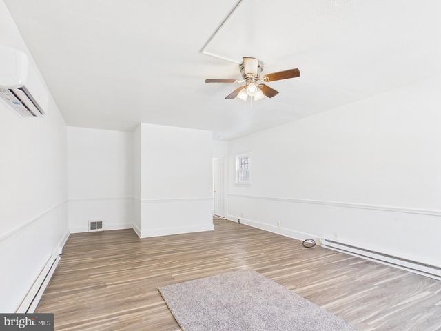 629 | 627A, 627B VIRGINIA AVE, Martinsburg, WV 25401