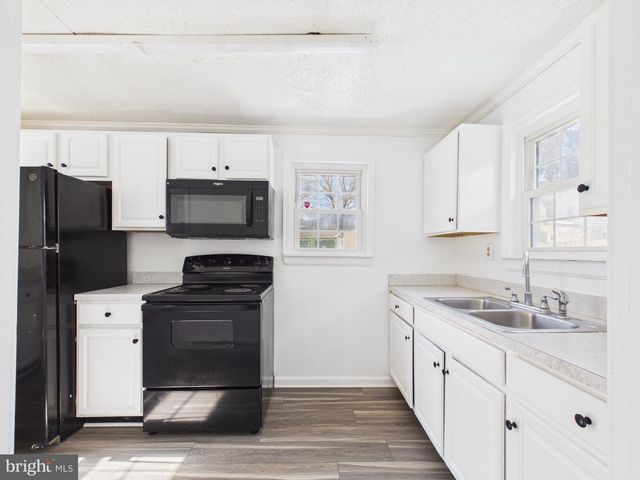 629 | 627A, 627B VIRGINIA AVE, Martinsburg, WV 25401