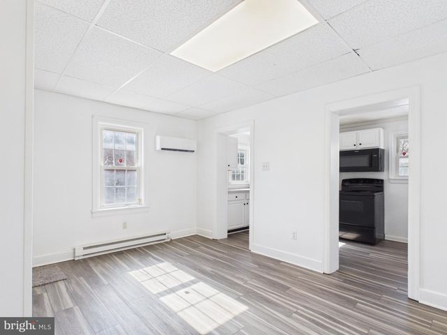 629 | 627A, 627B VIRGINIA AVE, Martinsburg, WV 25401