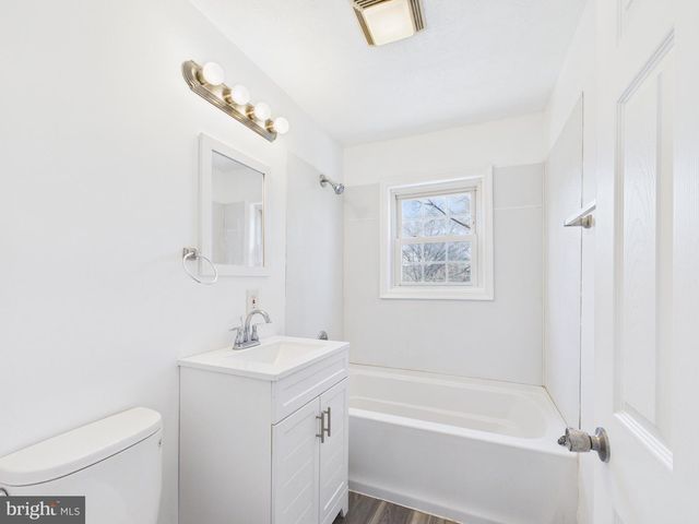 629 | 627A, 627B VIRGINIA AVE, Martinsburg, WV 25401